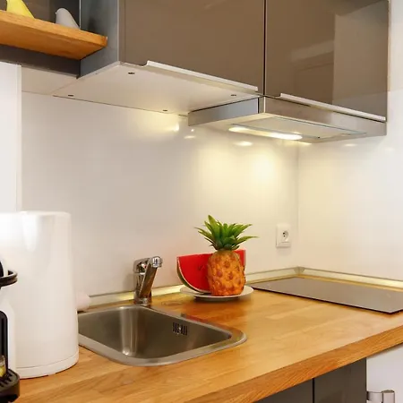 Colline Azur Yourhosthelper Apartman *